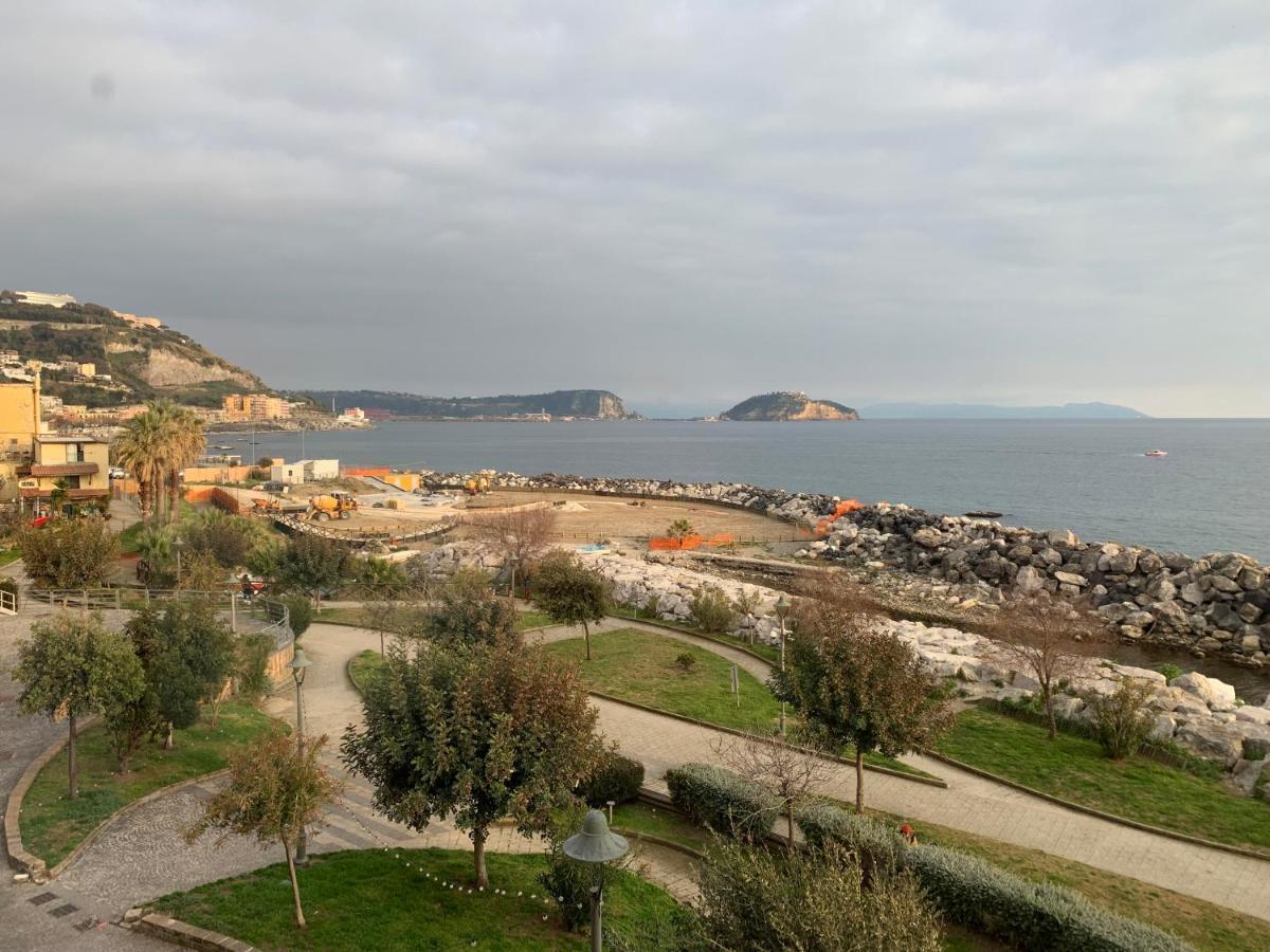 Bed and Breakfast Artis Mare Pozzuoli Exterior foto