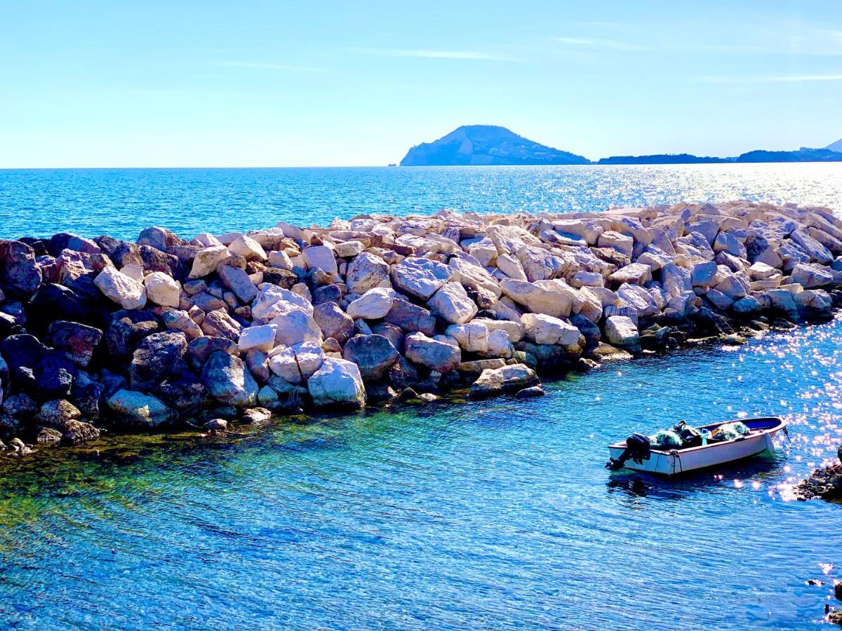 Bed and Breakfast Artis Mare Pozzuoli Exterior foto