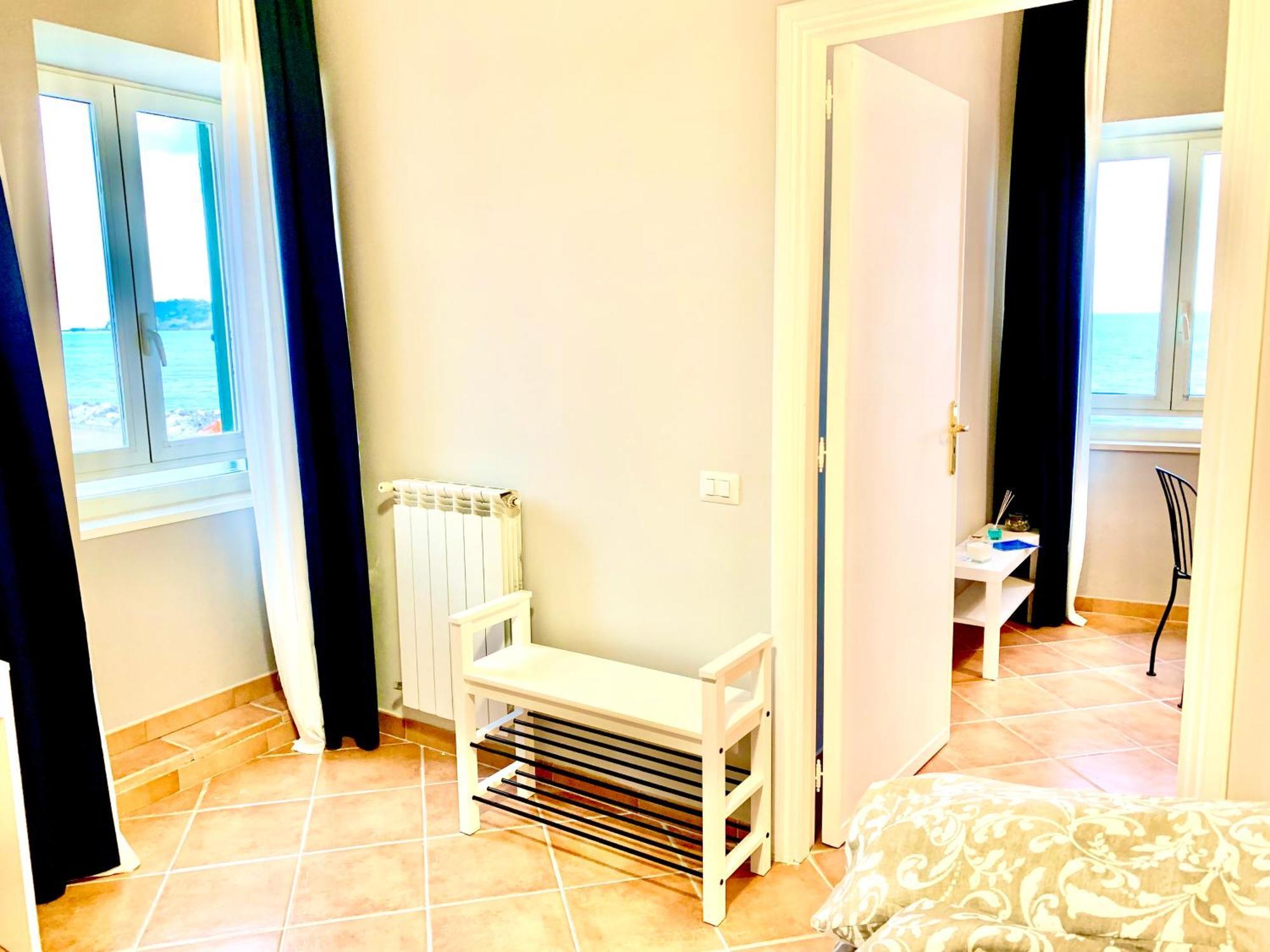 Bed and Breakfast Artis Mare Pozzuoli Exterior foto