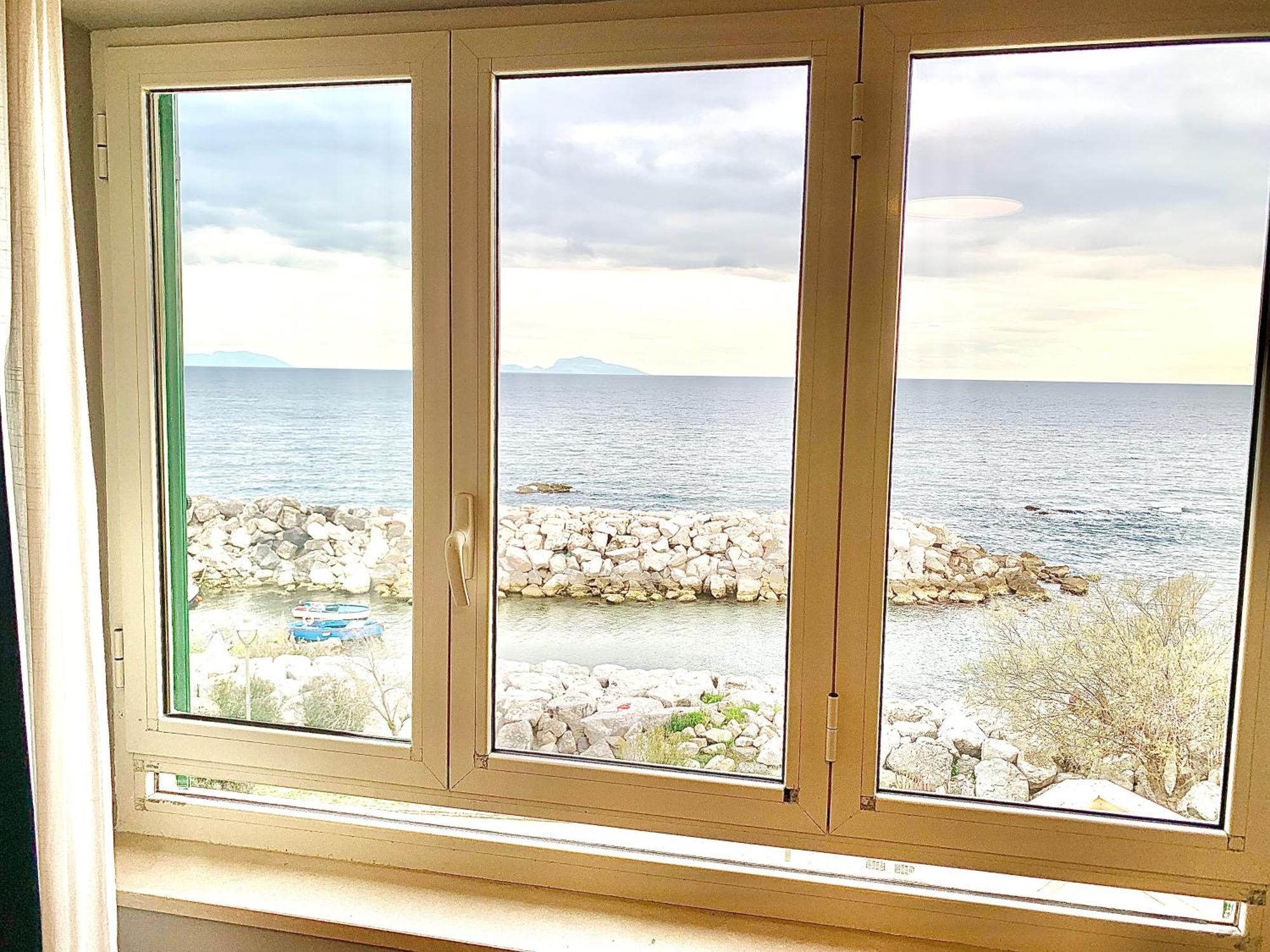 Bed and Breakfast Artis Mare Pozzuoli Exterior foto